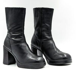 Arizona Jean Company Black Ankle Boots